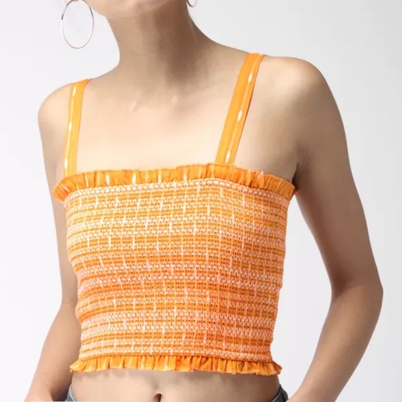 Forever 21 Tops - FOREVER 21 Orange Self Design Regular Smocked Crop  Top size M